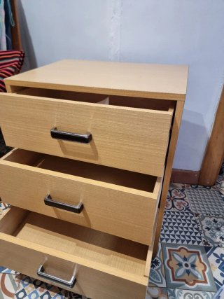 Mesita de noche madera y metal