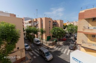 Piso en venta en Los Ángeles - Cruz de Caravaca en Almería