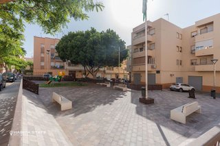 Piso en venta en Los Ángeles - Cruz de Caravaca en Almería