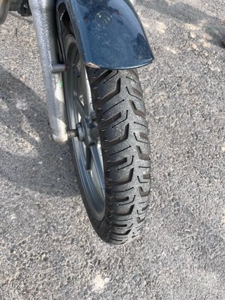 Honda CB250 Naked Moto