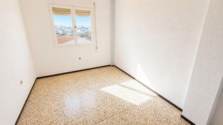 Piso en venta en La Banda - Campo de Fútbol en Chiclana de la Frontera