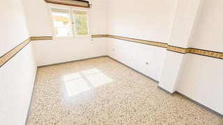 Piso en venta en La Banda - Campo de Fútbol en Chiclana de la Frontera