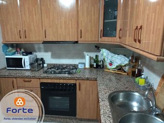 Piso en venta en Poniente-Norte - Miralbaida - Parque Azahara en Córdoba