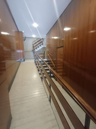 Piso en venta en Valdeacederas en Madrid