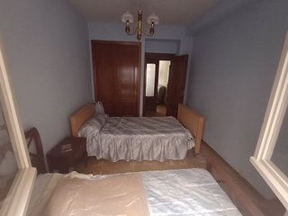 Piso en venta en Valdeacederas en Madrid