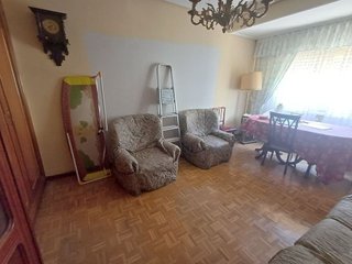 Piso en venta en Valdeacederas en Madrid