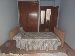 Piso en venta en Valdeacederas en Madrid