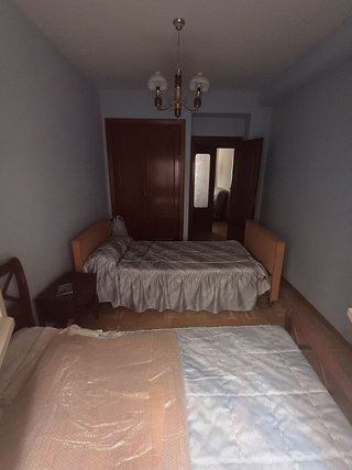 Piso en venta en Valdeacederas en Madrid