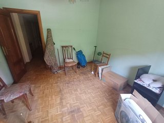 Piso en venta en Valdeacederas en Madrid