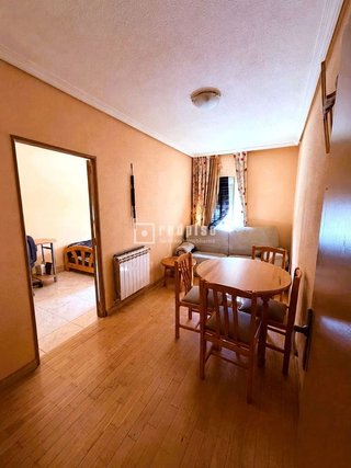 Piso en venta en Villayuventus-Renfe en Parla