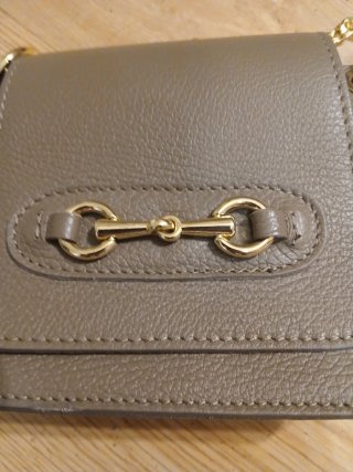 Bolso piel cadena dorada