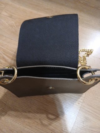 Bolso piel cadena dorada