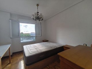 Piso en venta en Alisal - Cazoña - San Román en Santander