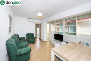 Piso en venta en Barrio de Zaidín en Granada