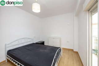 Piso en venta en Barrio de Zaidín en Granada
