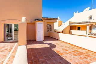 Ático en venta en Santa María en Marbella