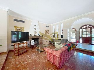 Chalet en venta en Palomares del Río