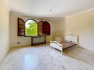 Chalet en venta en Palomares del Río