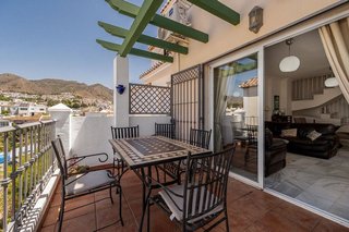 Casa adosada en venta en Chaparil - Torrecilla en Nerja