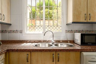 Casa adosada en venta en Chaparil - Torrecilla en Nerja