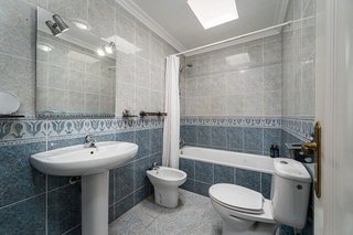 Casa adosada en venta en Chaparil - Torrecilla en Nerja