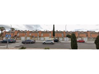 Casa adosada en venta en Laguna Park en Parla