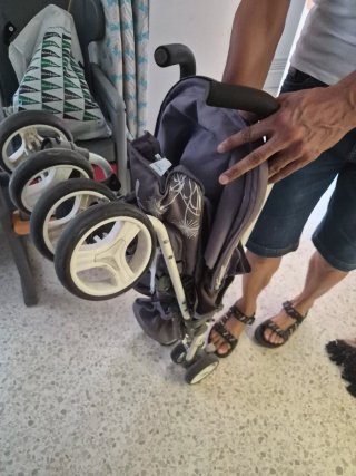 Silla de paseo Brevi ligera