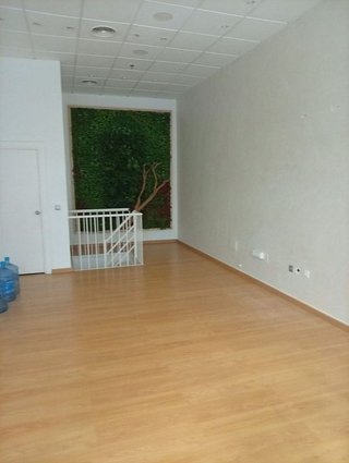 Local comercial en alquiler en Ricardo Soriano en Marbella
