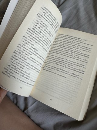 El mundo de Sofía Novela sobre la historia de l...