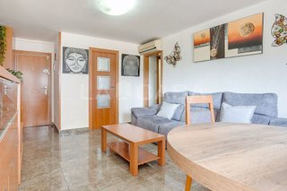 Piso en venta en Bellvitge en Hospitalet de Llobregat, L´
