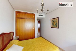 Piso en venta en Ensanche - Diputación en Alicante