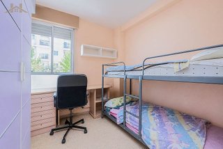 Piso en venta en Reyes en Parla