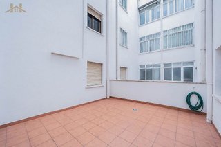 Piso en venta en Reyes en Parla