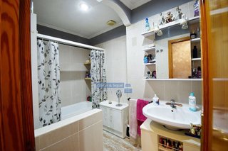 Dúplex en venta en Avda. de Abril. - 9 de octubre en Sagunto