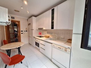 Piso en venta en Ensanche - Sar en Santiago de Compostela
