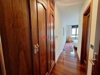 Piso en venta en Ensanche - Sar en Santiago de Compostela
