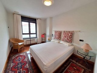 Piso en venta en Ensanche - Sar en Santiago de Compostela
