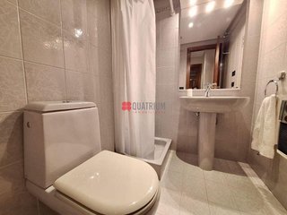 Piso en venta en Ensanche - Sar en Santiago de Compostela