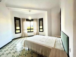 Piso en venta en Carolinas Bajas en Alicante