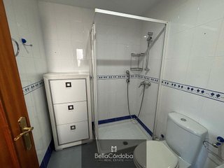 Piso en venta en Santa Rosa - Valdeolleros en Córdoba