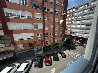 Piso en venta en Numancia - San Fernando en Santander