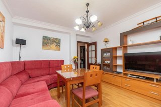 Piso en venta en Poligono Sur - La Oliva - Letanías en Sevilla