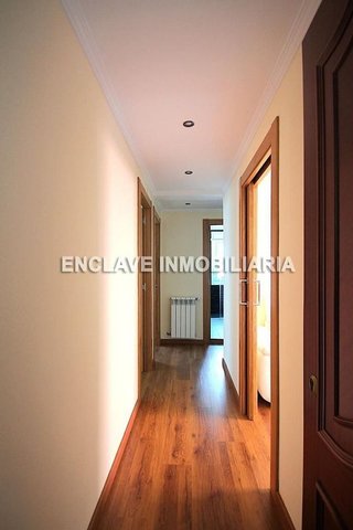 Piso en venta en Milán - Pumarín - Teatinos en Oviedo