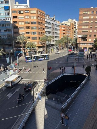 Piso en venta en Centro en Alicante