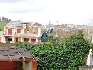 Chalet en venta en Ctra de Sevilla - Ronda sur en Badajoz