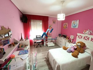 Chalet en venta en Ctra de Sevilla - Ronda sur en Badajoz