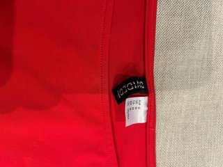 Vestido rojo sin mangas