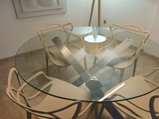 Mesa Comedor Cristal y Acero + 4 Sillas