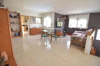 Casa adosada en venta en Eixample Residencial en Roda de Barà