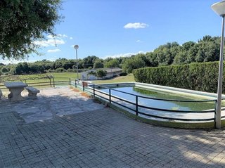 Chalet en venta en Amoeiro